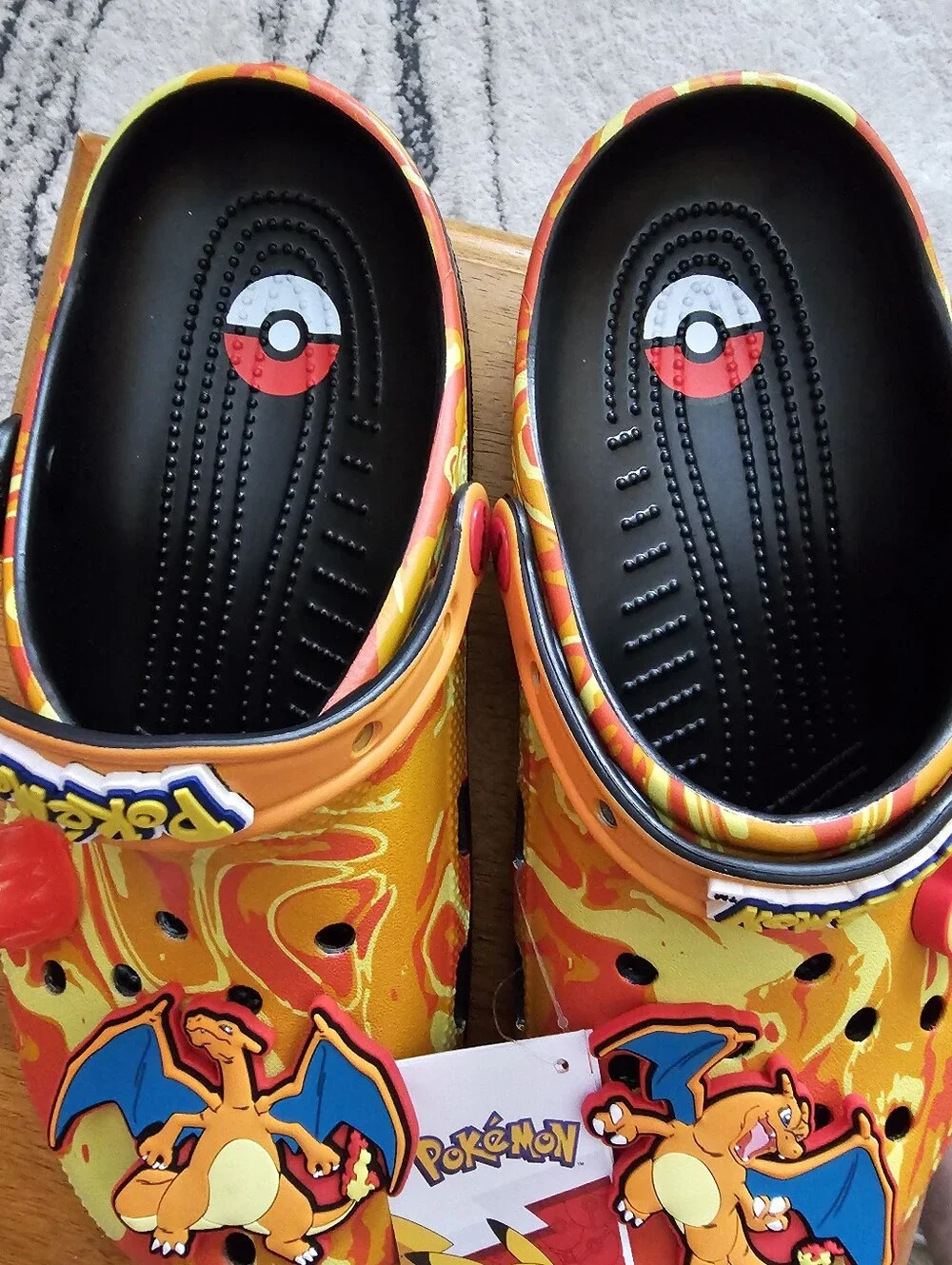 Pokémon x Crocs Charizard Classic Men's 8 / Women's 10 Fire Orange Clogs New